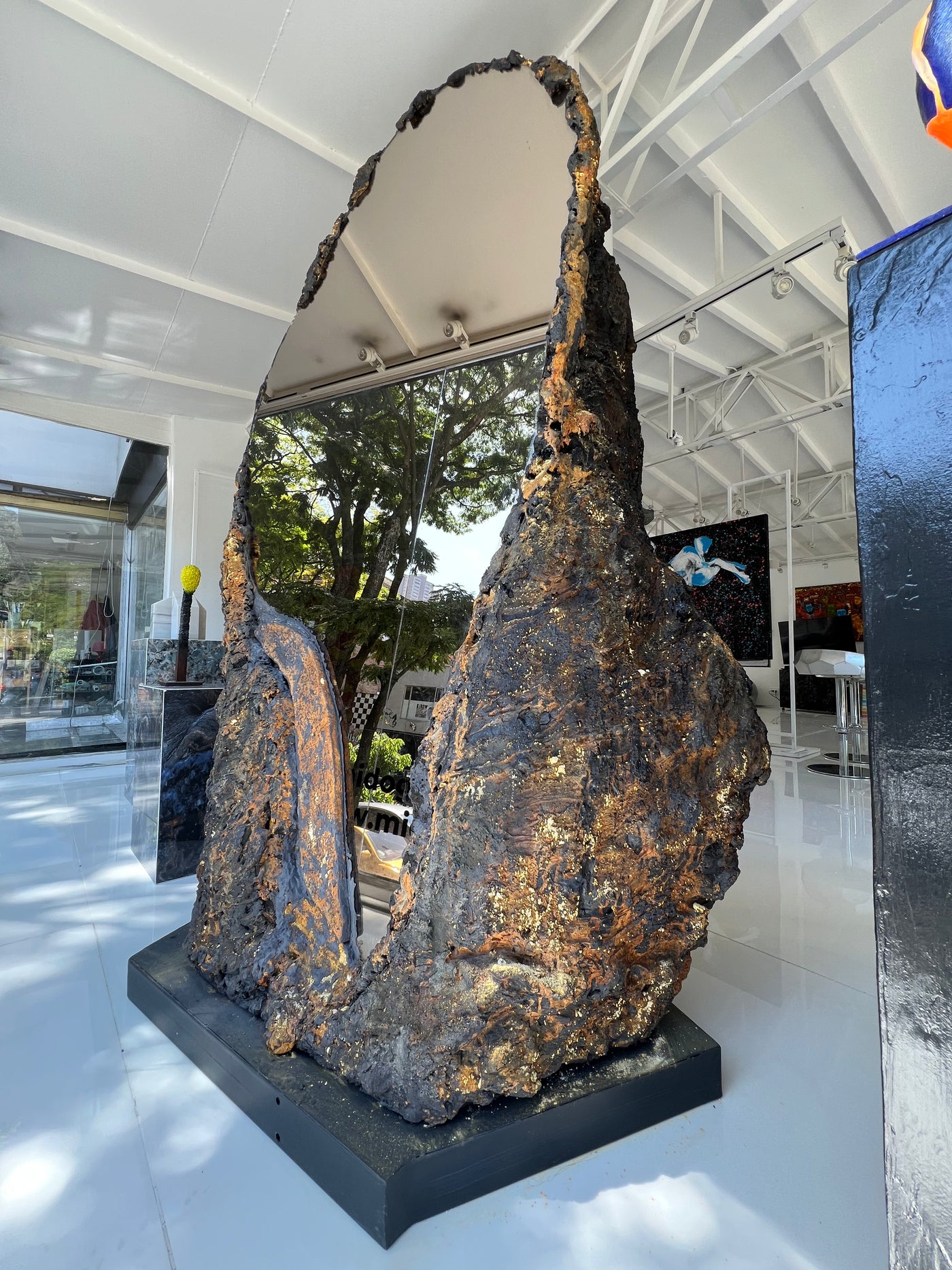 Reflektor by midogallery, sculpture